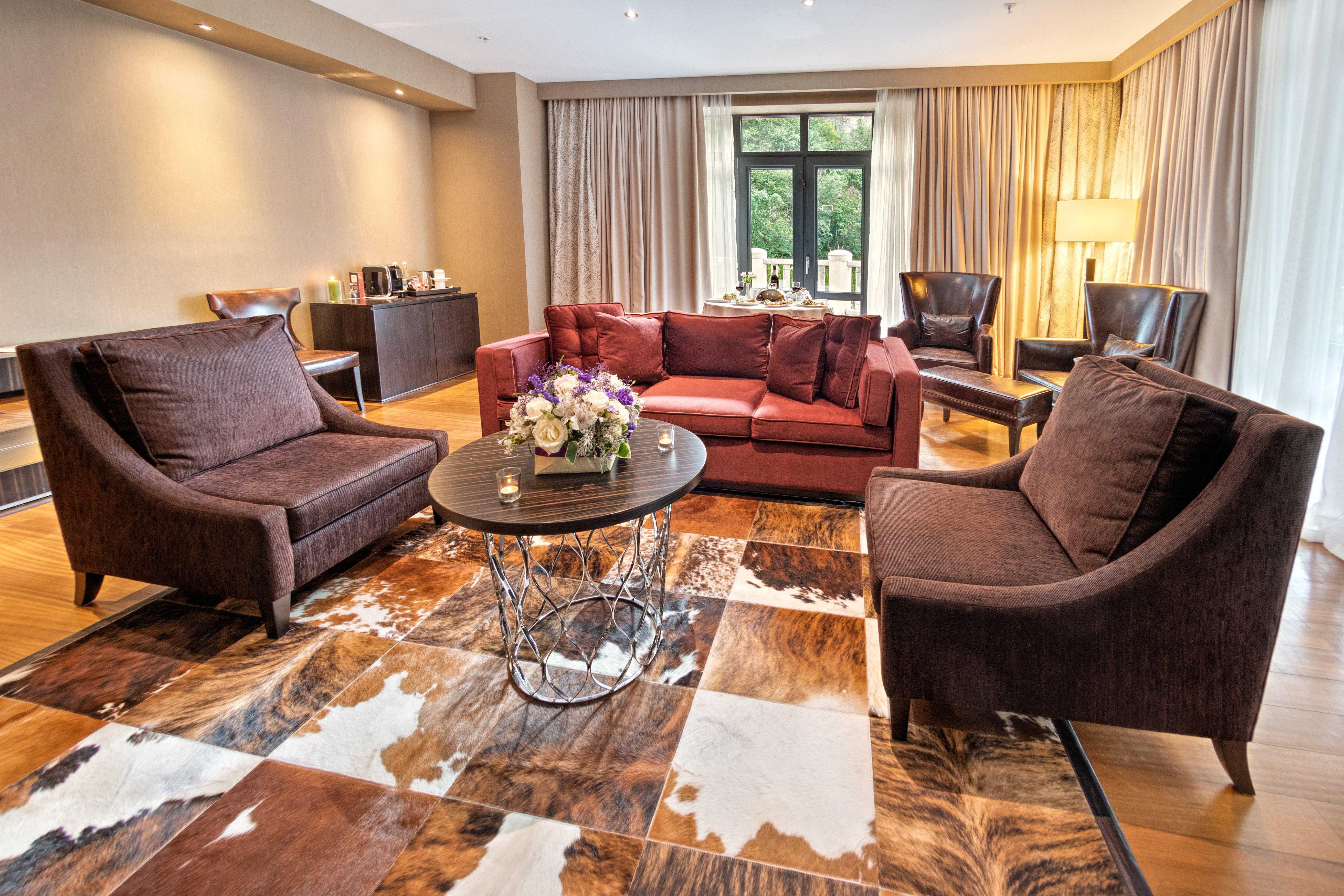 Crowne Plaza - Borjomi By Ihg Hotel Екстериор снимка