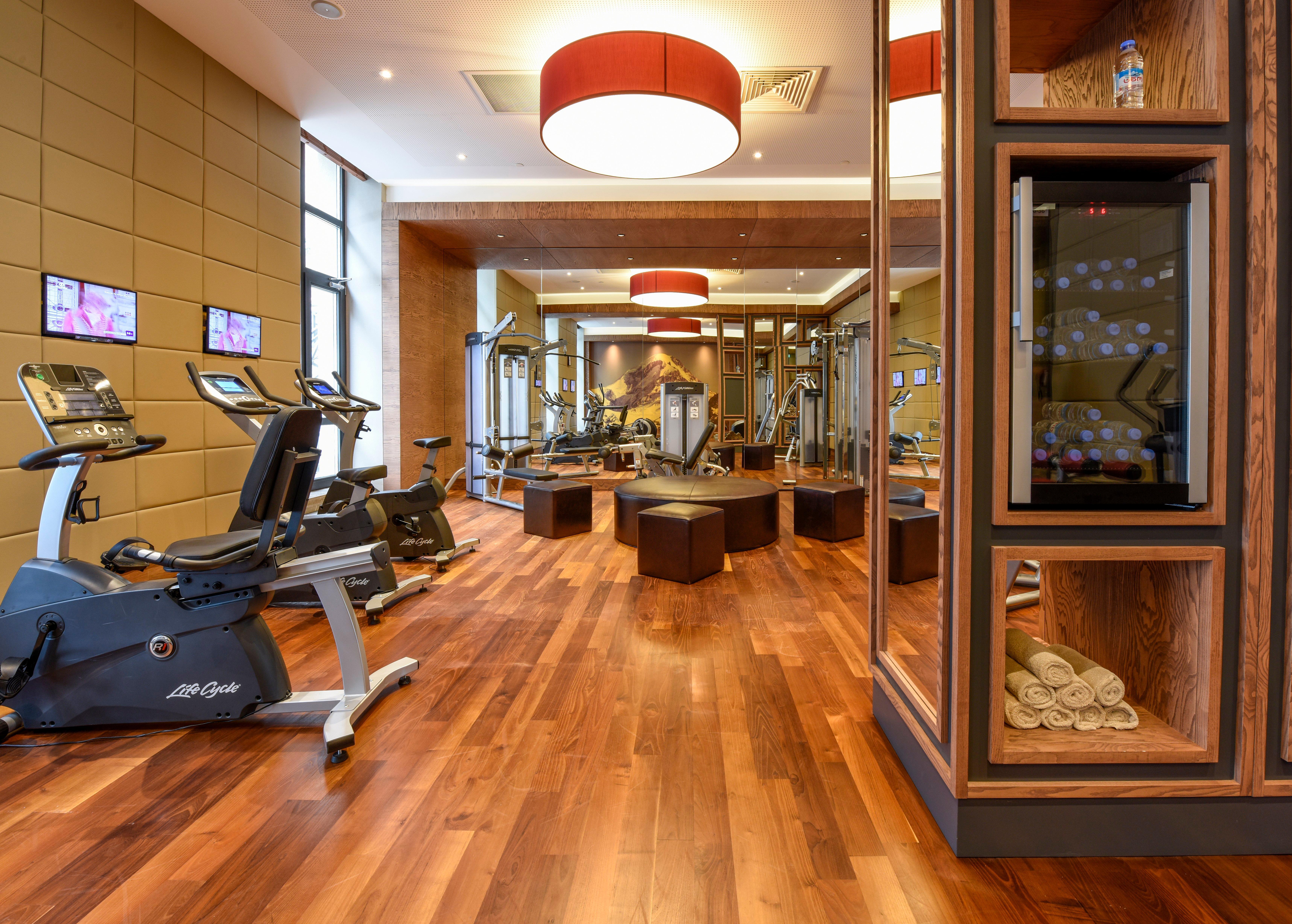 Crowne Plaza - Borjomi By Ihg Hotel Екстериор снимка The gym at the hotel