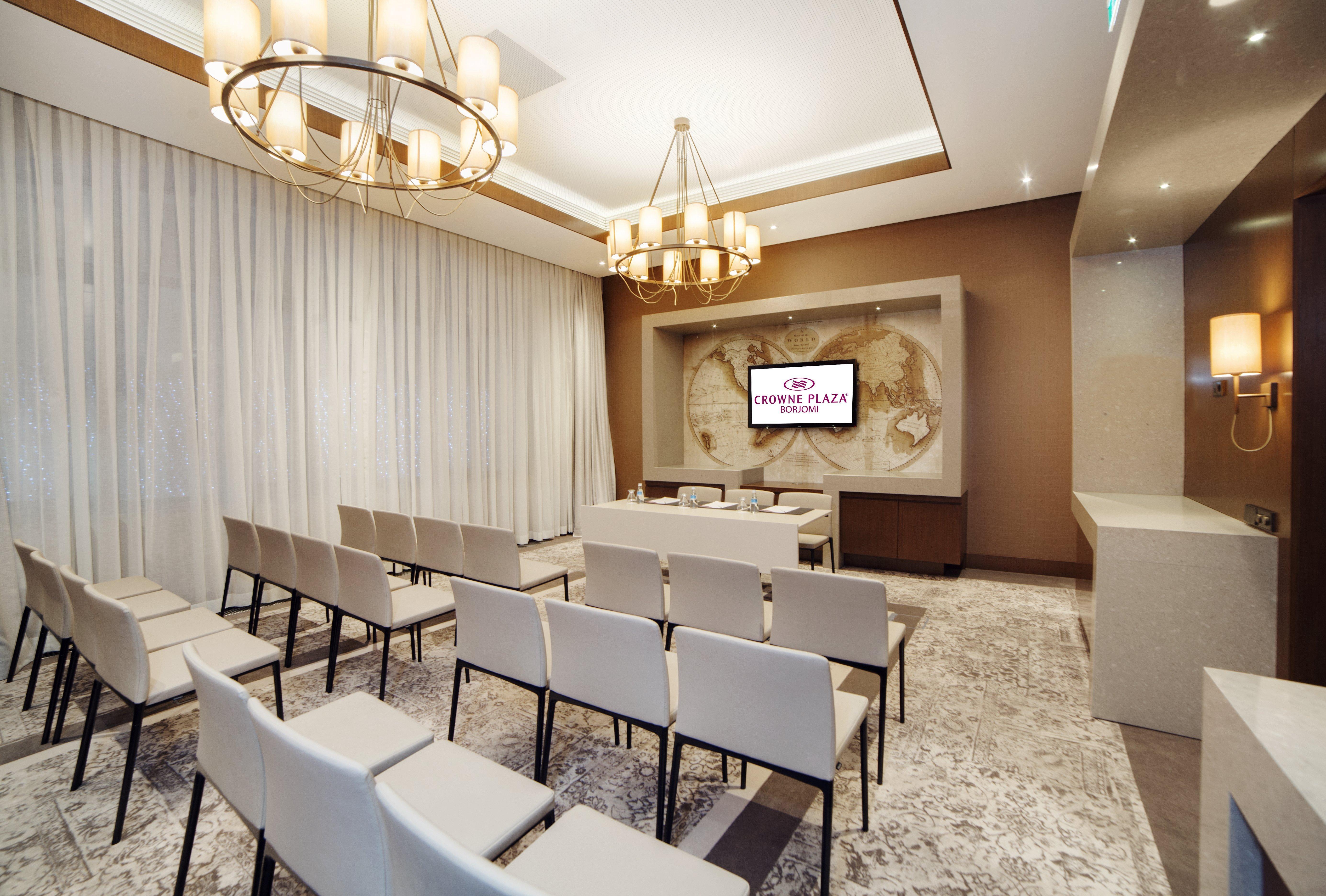 Crowne Plaza - Borjomi By Ihg Hotel Екстериор снимка Meeting room