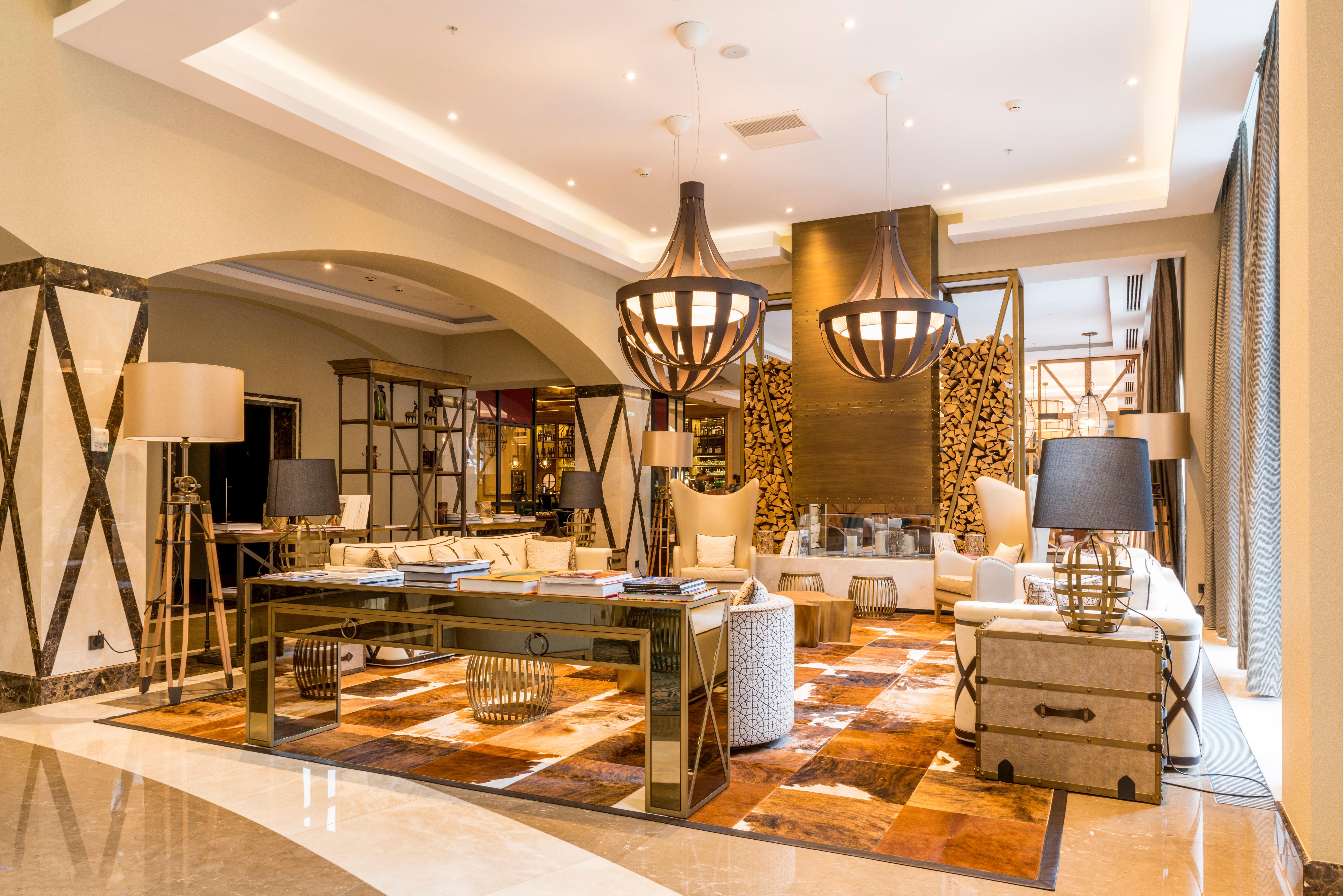 Crowne Plaza - Borjomi By Ihg Hotel Екстериор снимка The lobby of the hotel
